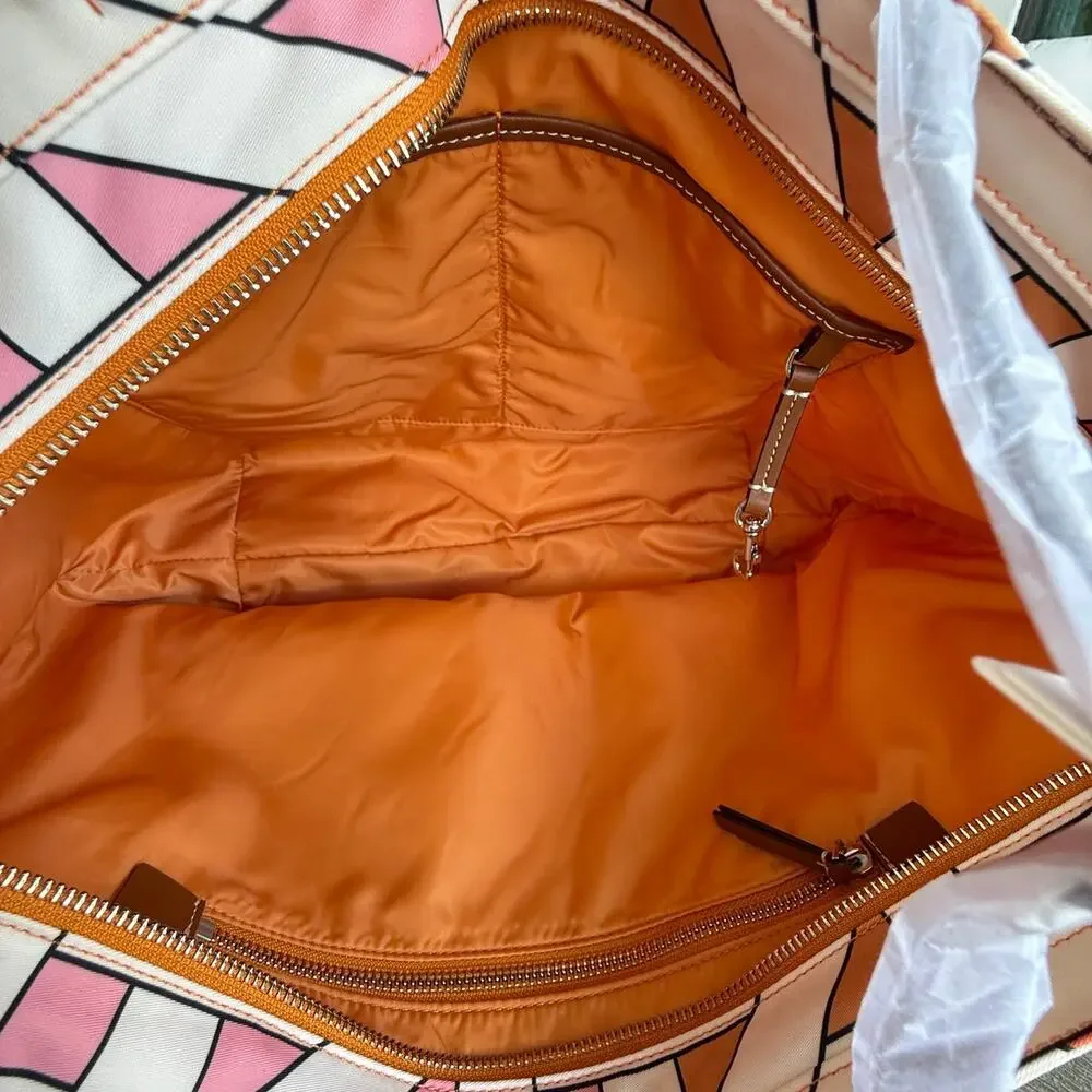 Bundle‼️Tory Burch Nylon Large Tote 176043 & Cosmetic Case 175895
